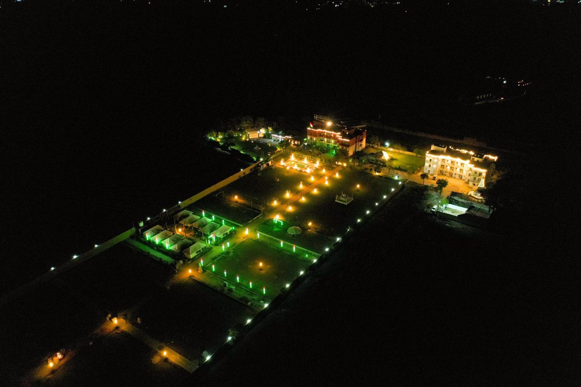 Elegance Resort Vrindāvan 외부 사진